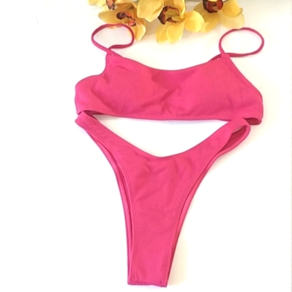 FUCHSIA PINK BANDEAU HI-CUT RIBBED BIKINI SIZE LARGE NWOT - Picture 1 of 7